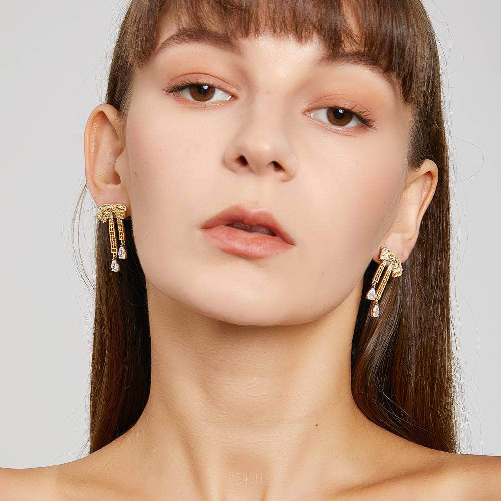 14K Gold Heart-Shaped Tassel Rhinestone Earrings