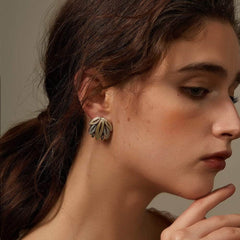 14k Gold Leaf Decor Studded Earrings