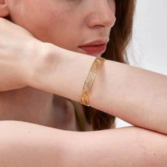 14K Gold Leaf Detailed Cuff Bangle Gold