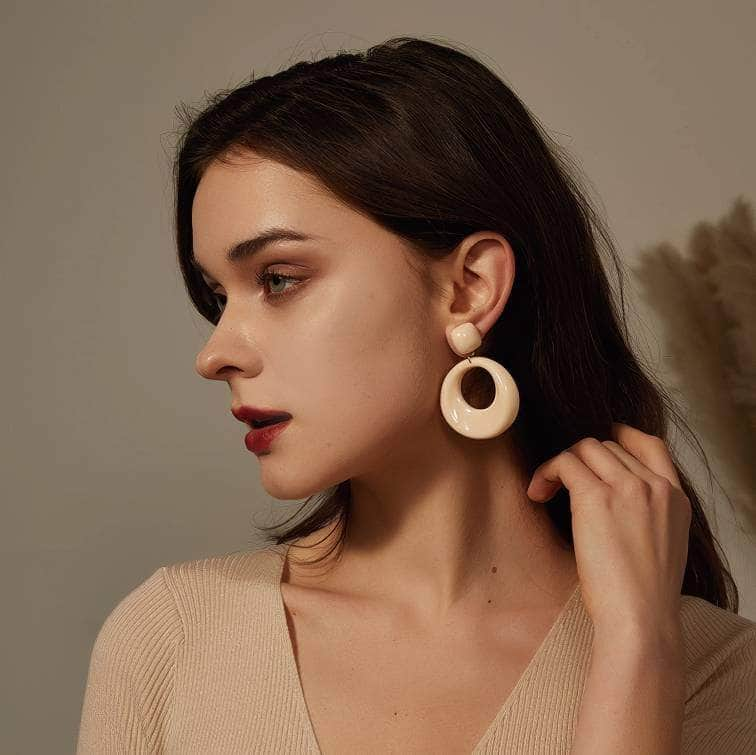 14k Gold Vintage Marble Ivory Clip-On Hoop Earrings Ivory / Clip On