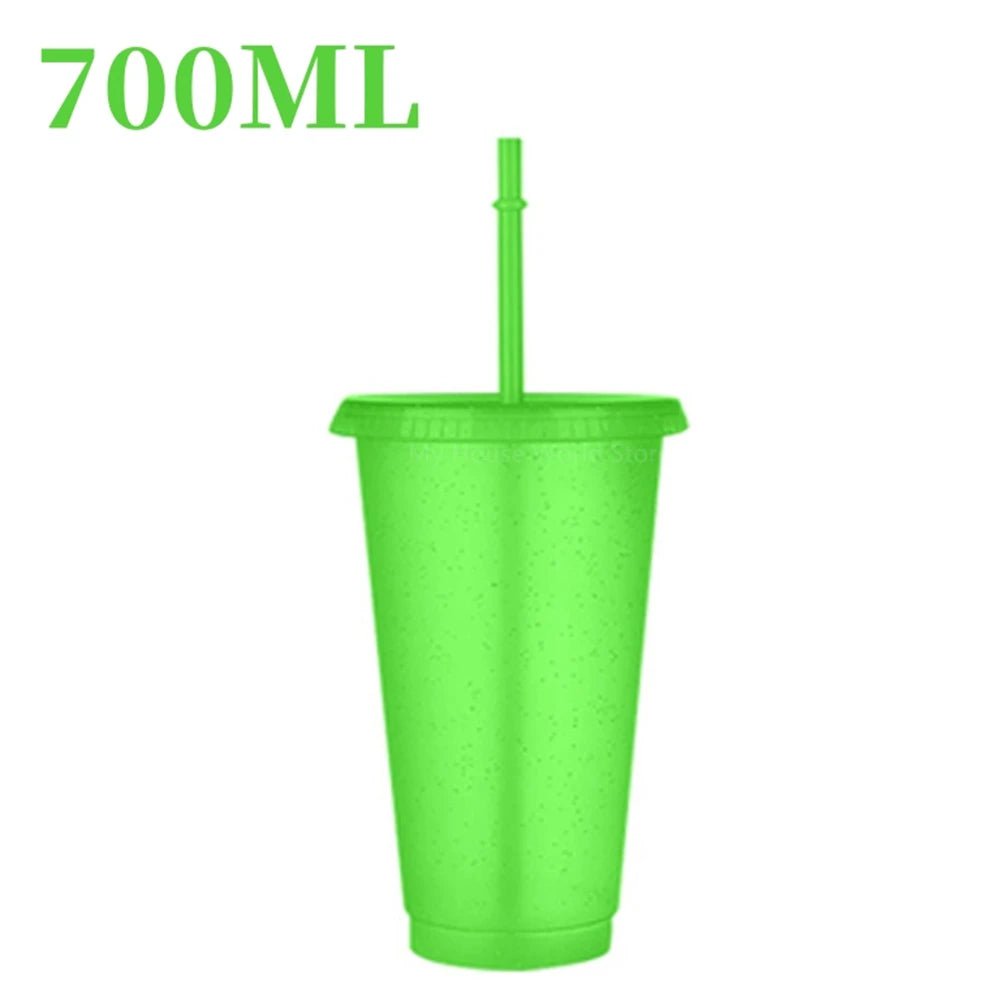 480/700ML Flash Powder Water Bottle With Straws Lid Plastic Reusable Personalized Drinkware Coffee Drinking Cup Christmas Gifts Bright greenl 700ml / 500-1000ml