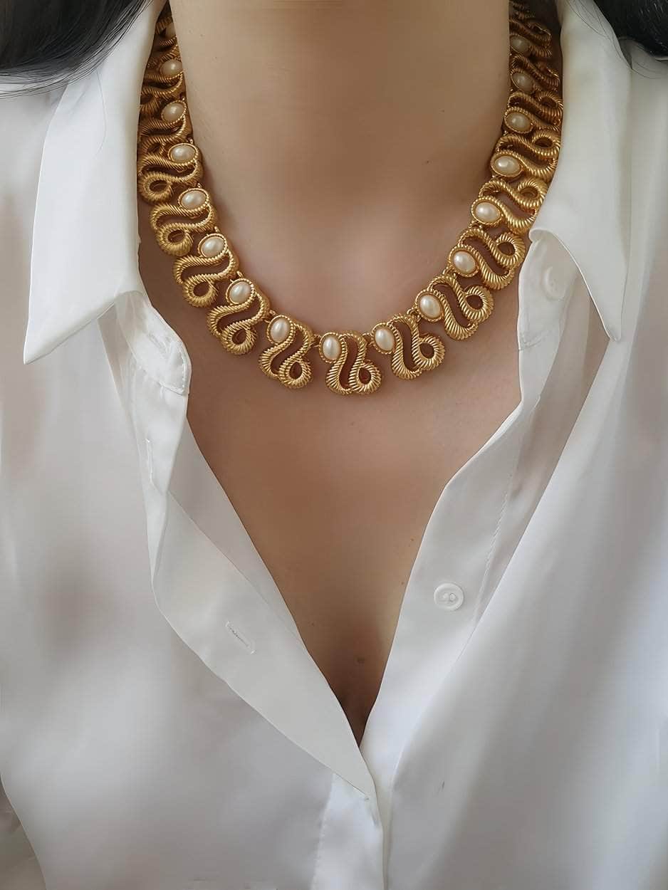 80s Monet Picasso Gold Collar with Pearl Accents Necklace
