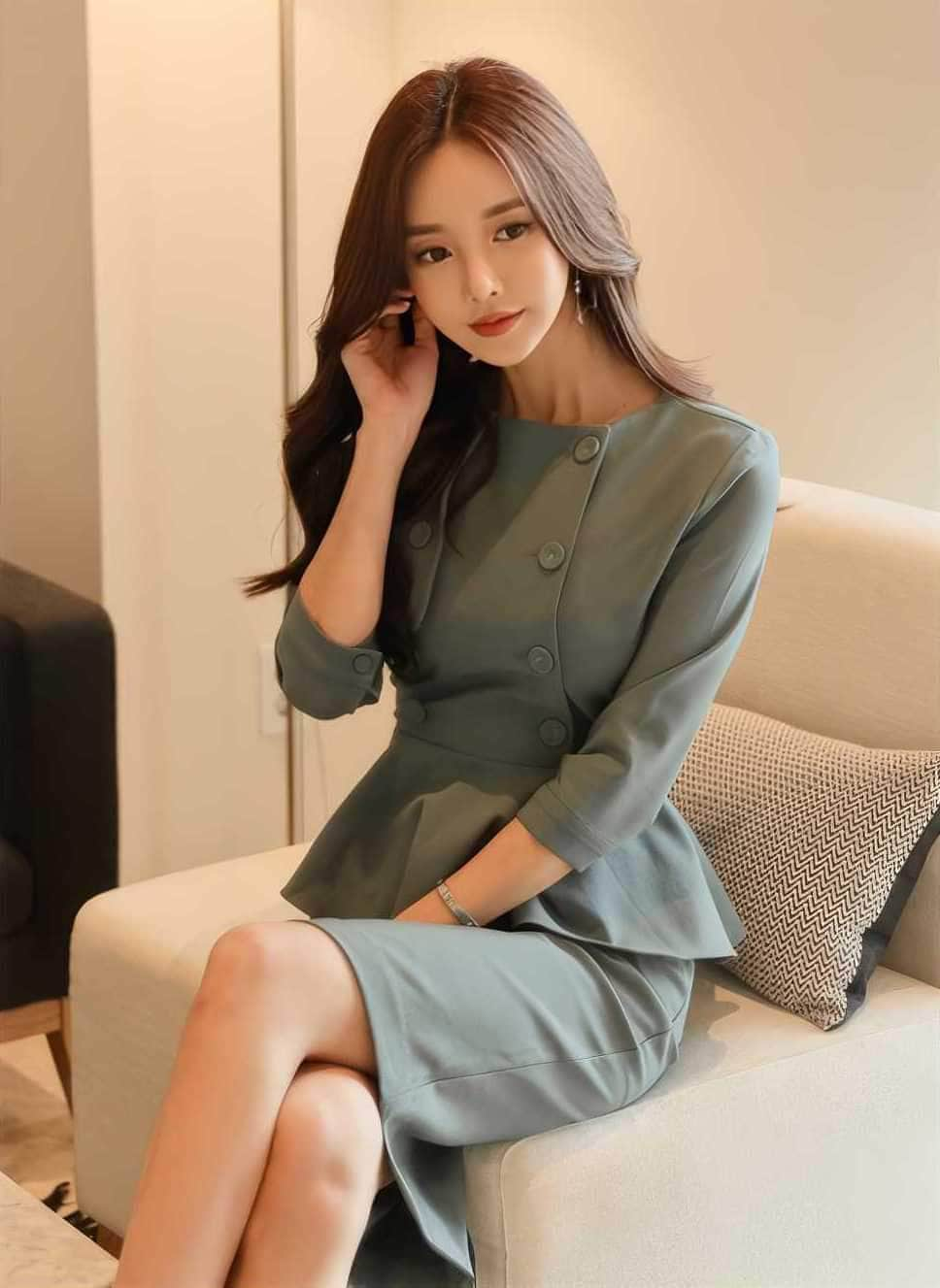 Double-Breasted Buttoned Peplum Dress