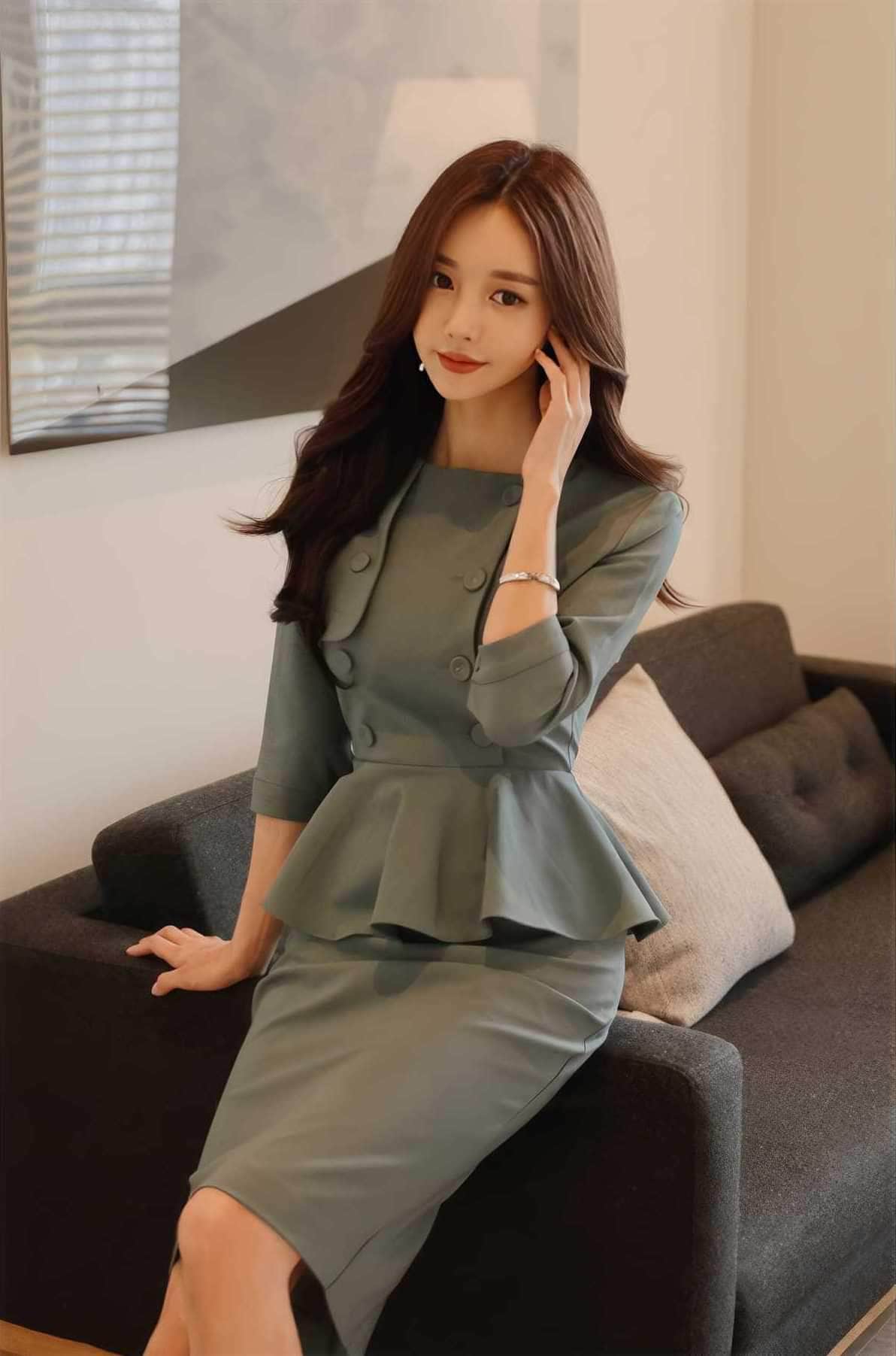 Double-Breasted Buttoned Peplum Dress