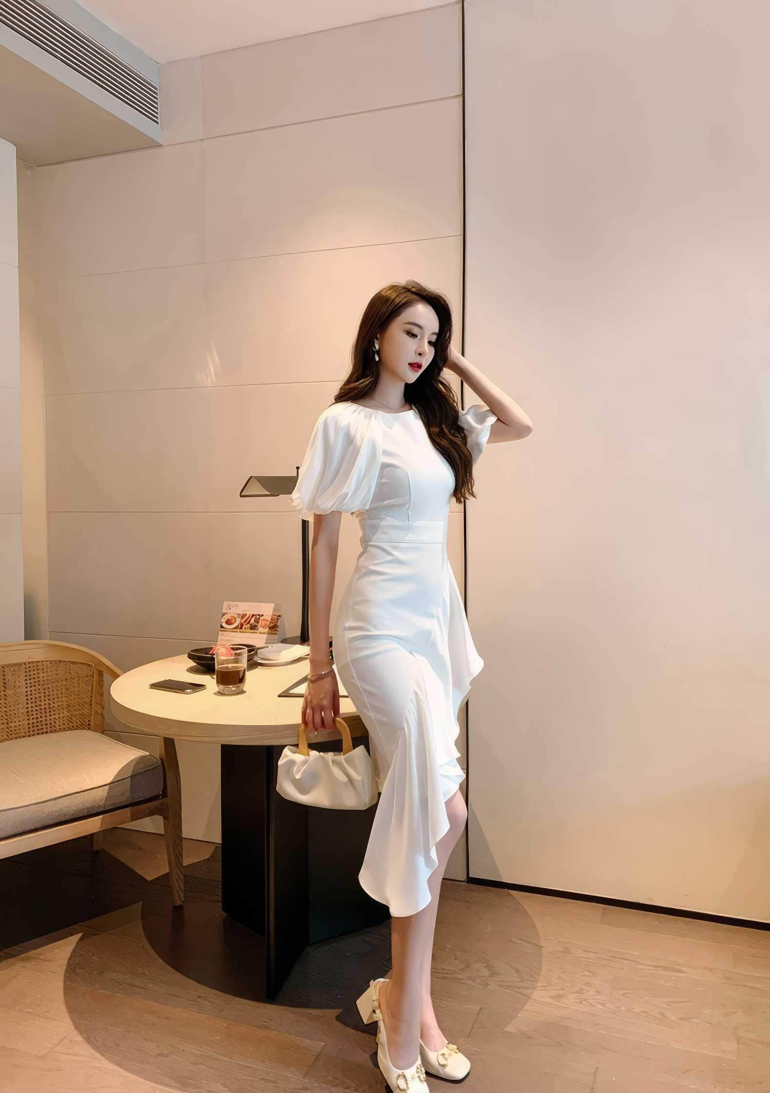 Exaggerated Puff Sleeves Asymmetrical Ruffle Dress