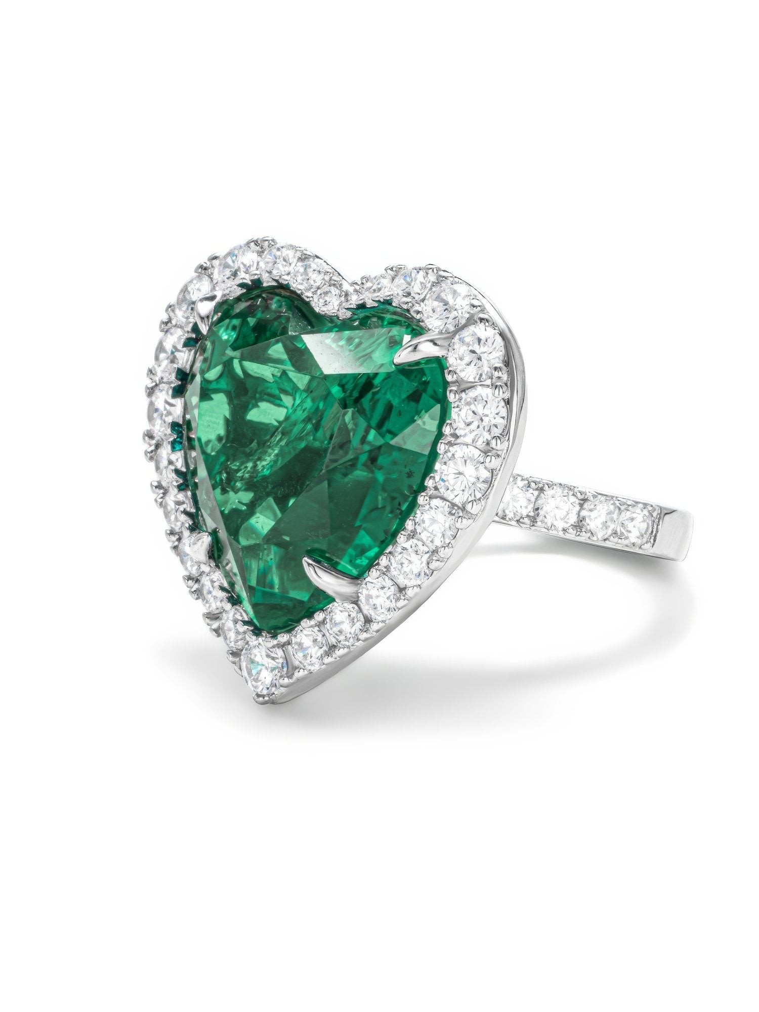 Heart Shape Emerald Lab Diamond Ring