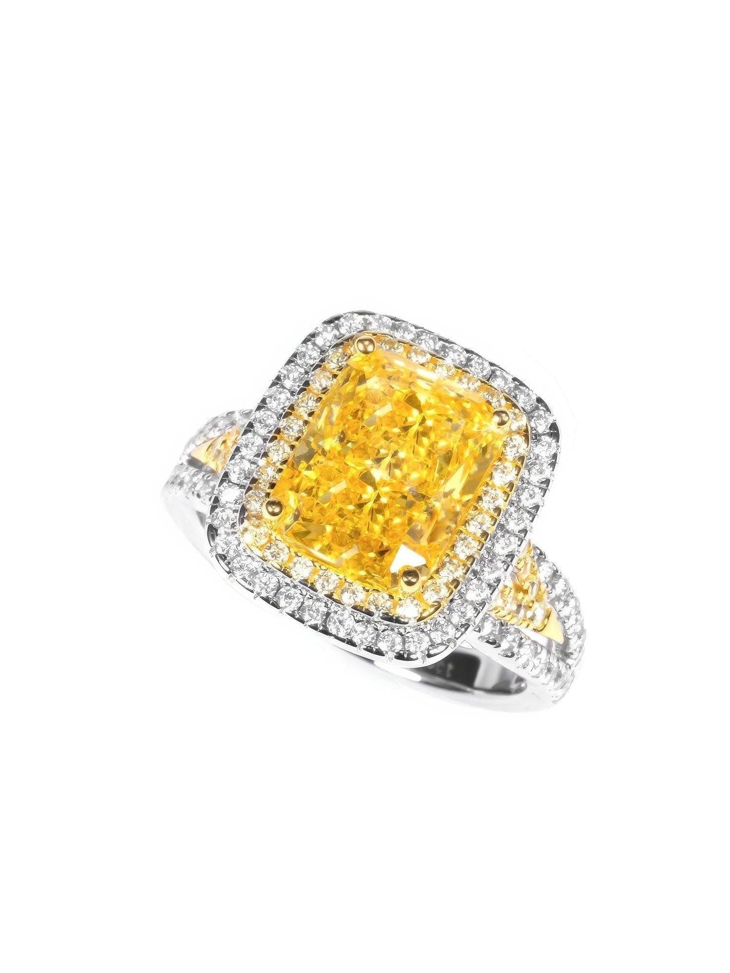 Radiant Halo Lab Cultivated Diamond Ring