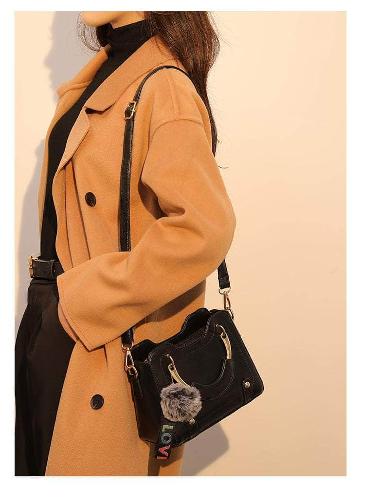 Retro One Shoulder Leather Handbag