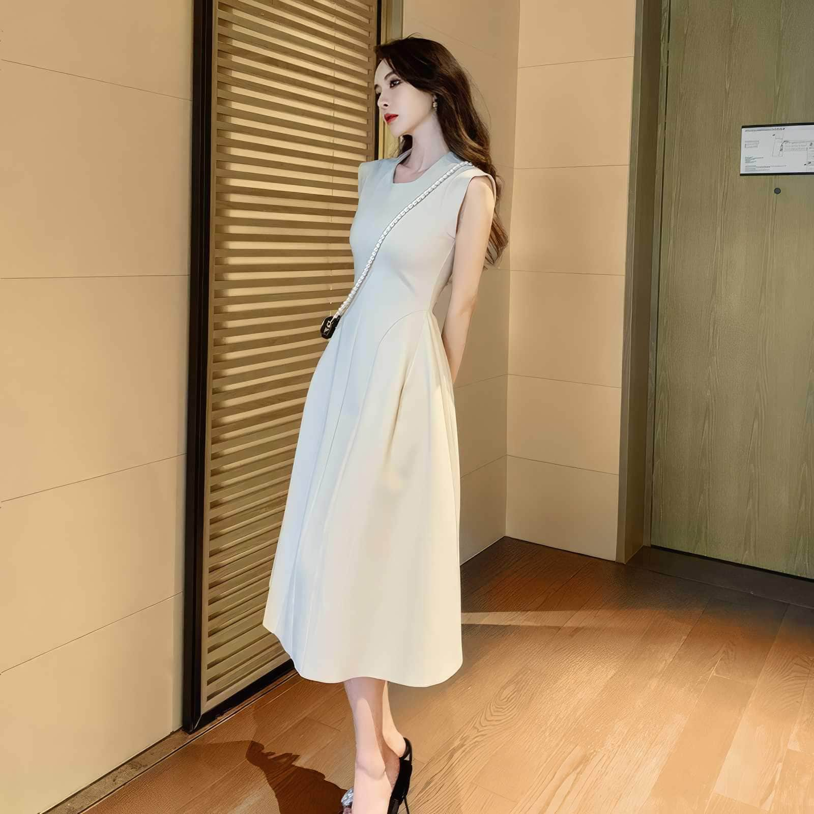 Sleeveless Plain Midi A-Line Dress