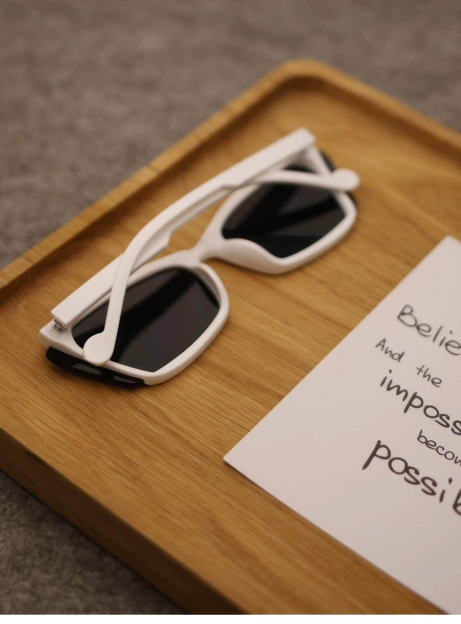 Unique Sleek Frame Sunglasses