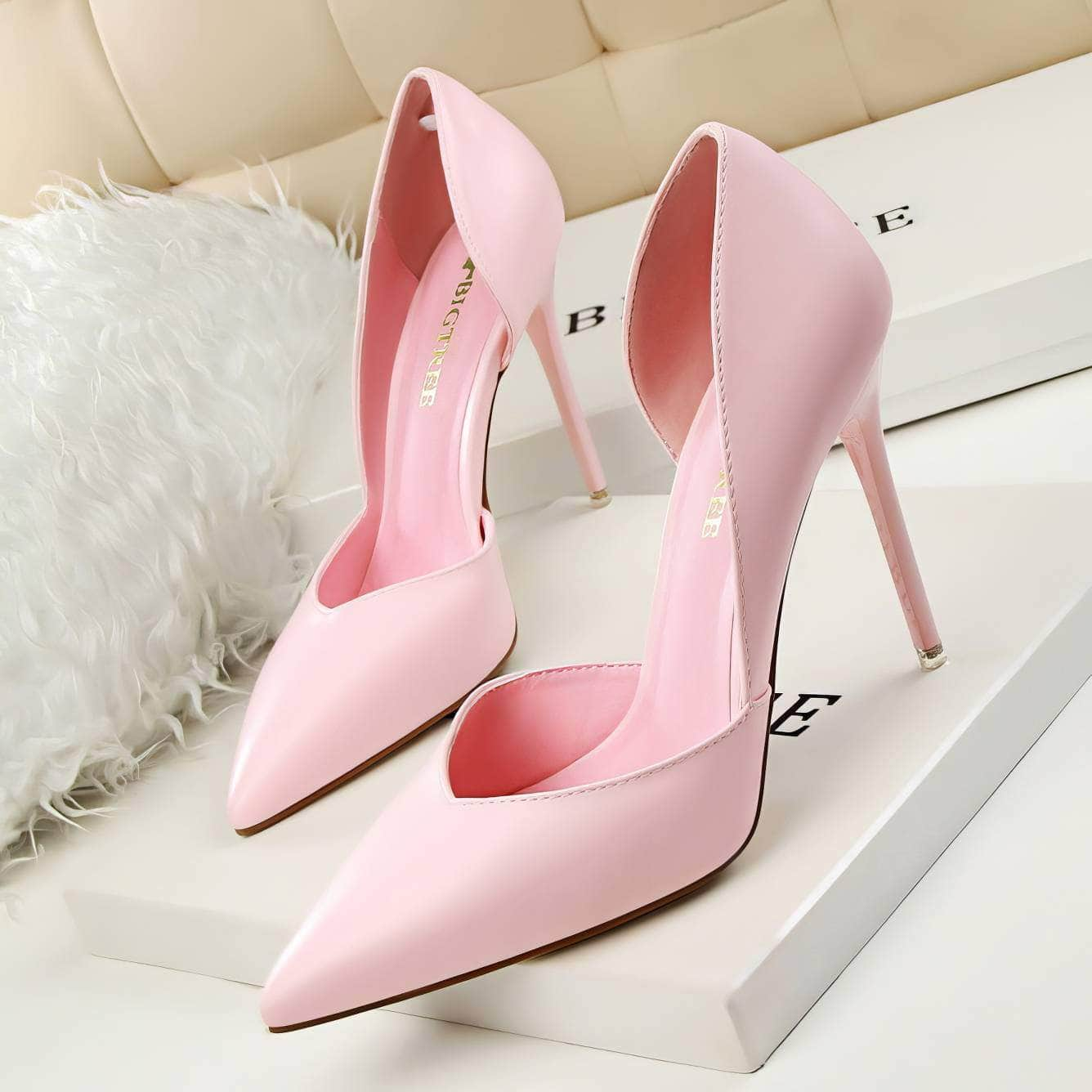 Ankle Cut-Out Pointy Toe Stilettos EU 33 / Pink / 10.5CM