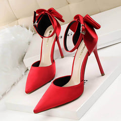 Ankle Strap Bow Detailed Stiletto Heels EU 33 / Red / 8CM
