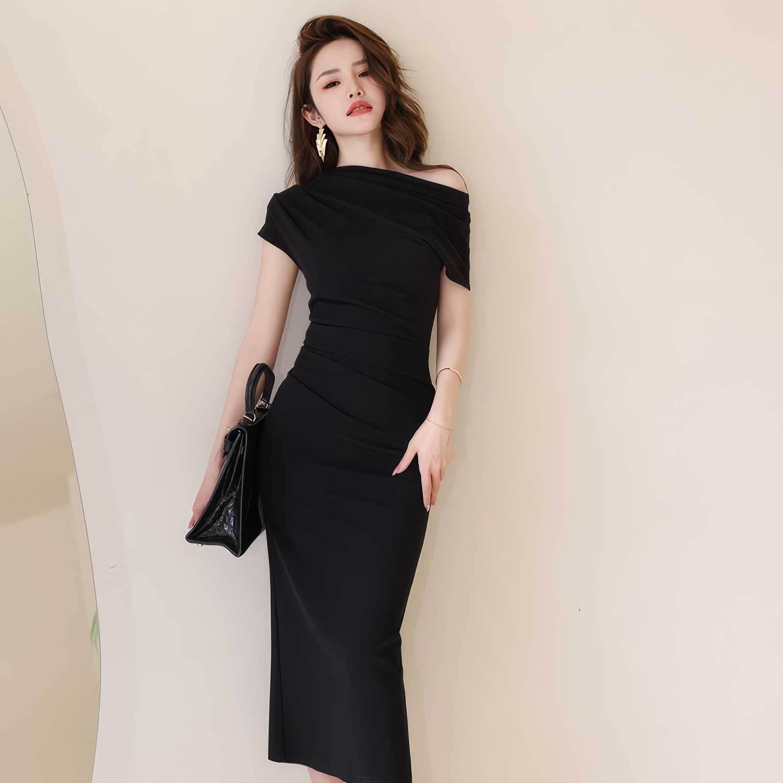 Asymmetrical Pleated Cocktail Midi Dress S / Black
