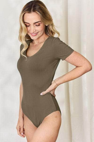 Basic Bae Full Size Round Neck Short Sleeve Bodysuit Taupe / S