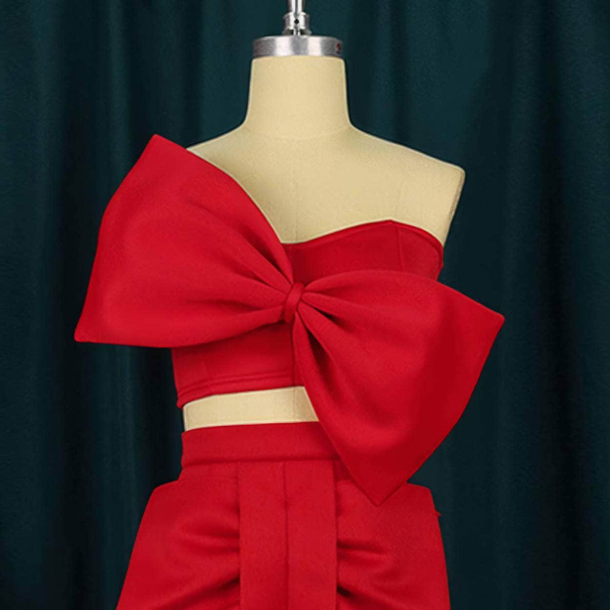 Bow Detail Bandeau Tube Top