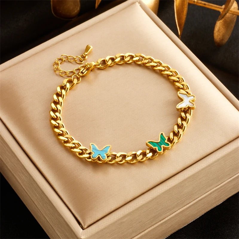 Bracelet with Butterfly, Heart, and Star Charms for Women and Girls B970