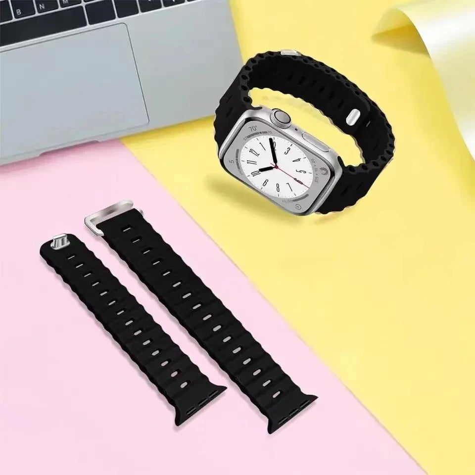 Breathable Silicone Strap for Apple Watch Ultra/2 - Compatible with iWatch 9/8/7/6/5/4/SE, Available in Various Sizes