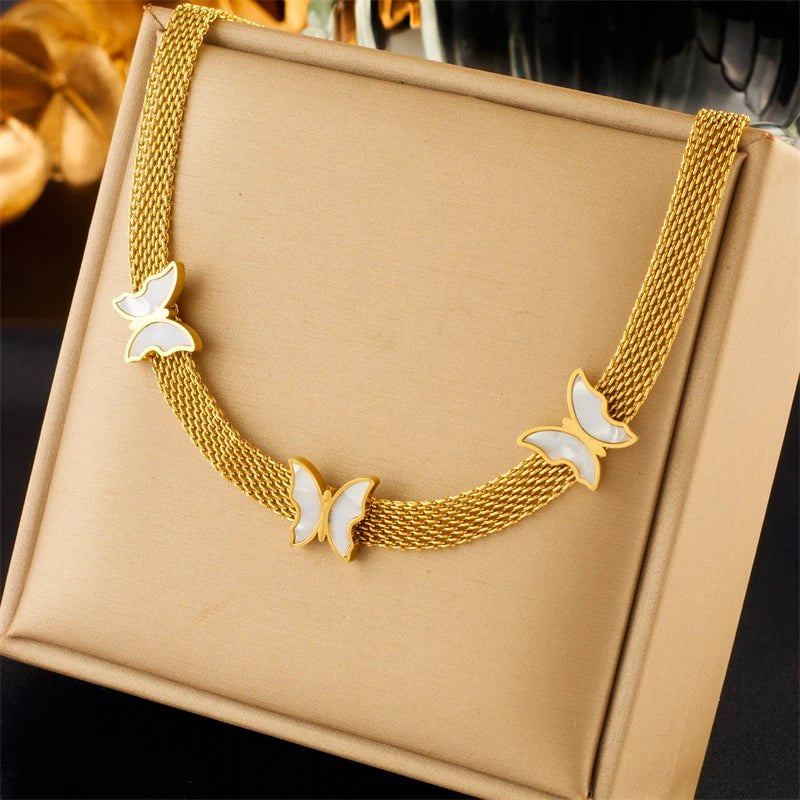 Butterfly Pendant Necklace and Earrings Jewelry Set N2065