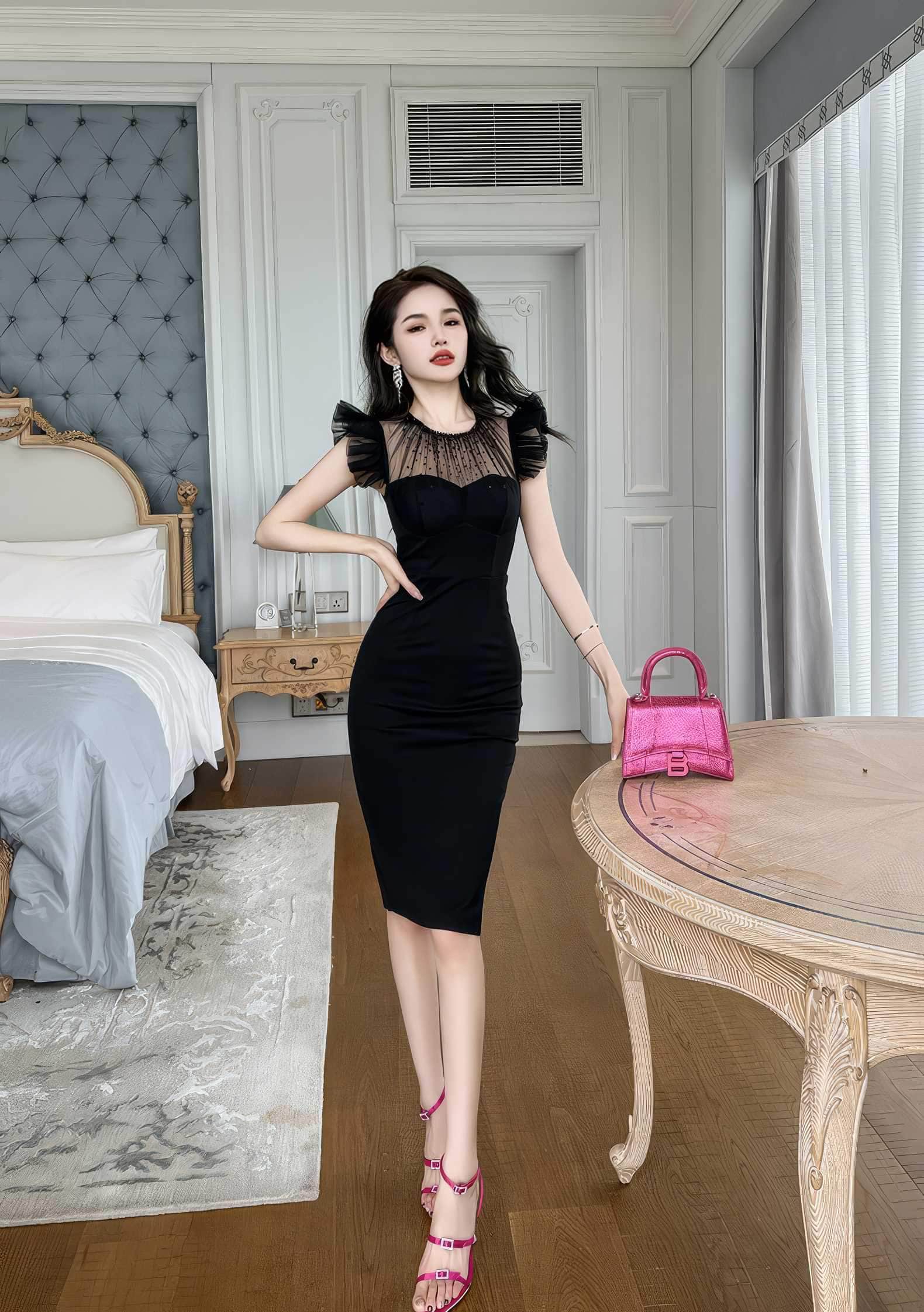 Butterfly Sleeves Mesh Round Neck Midi Dress