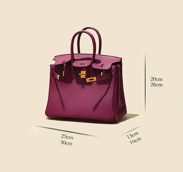 Chic Bordeaux Handbag Embellished with Gleaming Gold Features