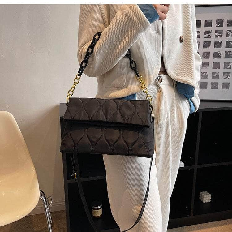 Chic Chain Strap Quilted Crossbody Purse