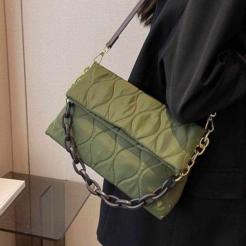 Chic Chain Strap Quilted Crossbody Purse