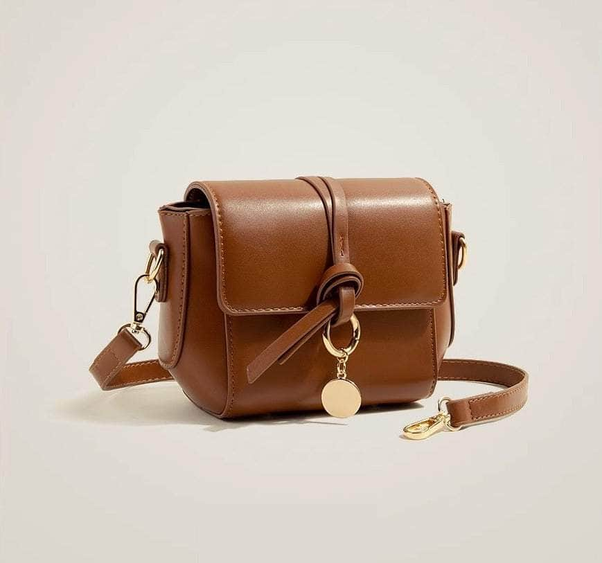 Chic Crossbody Leather Handbag