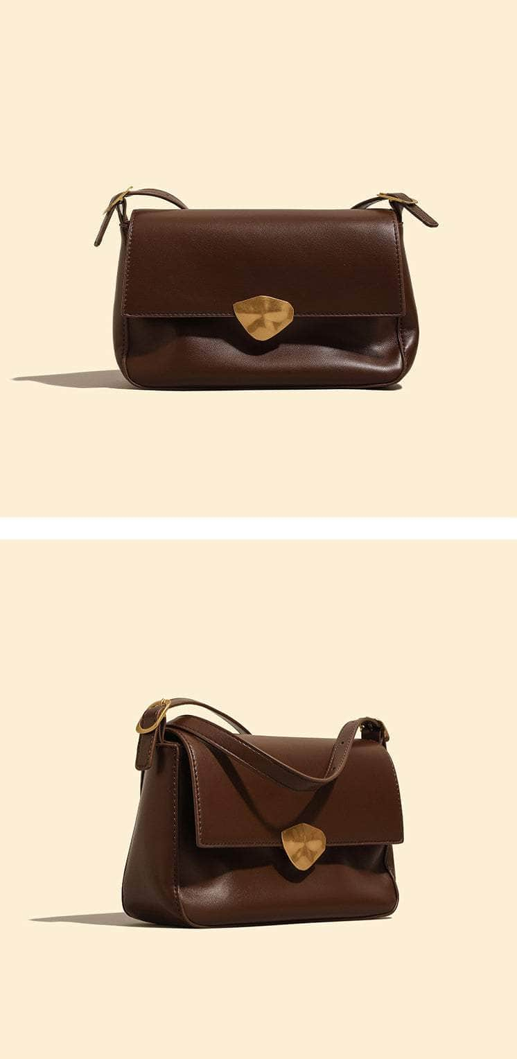 Classic Leather Handbag with a Vintage Touch