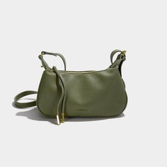 Classic Shoulder Bag with a Retro Vibe Green