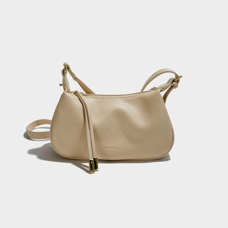 Classic Shoulder Bag with a Retro Vibe Ivory