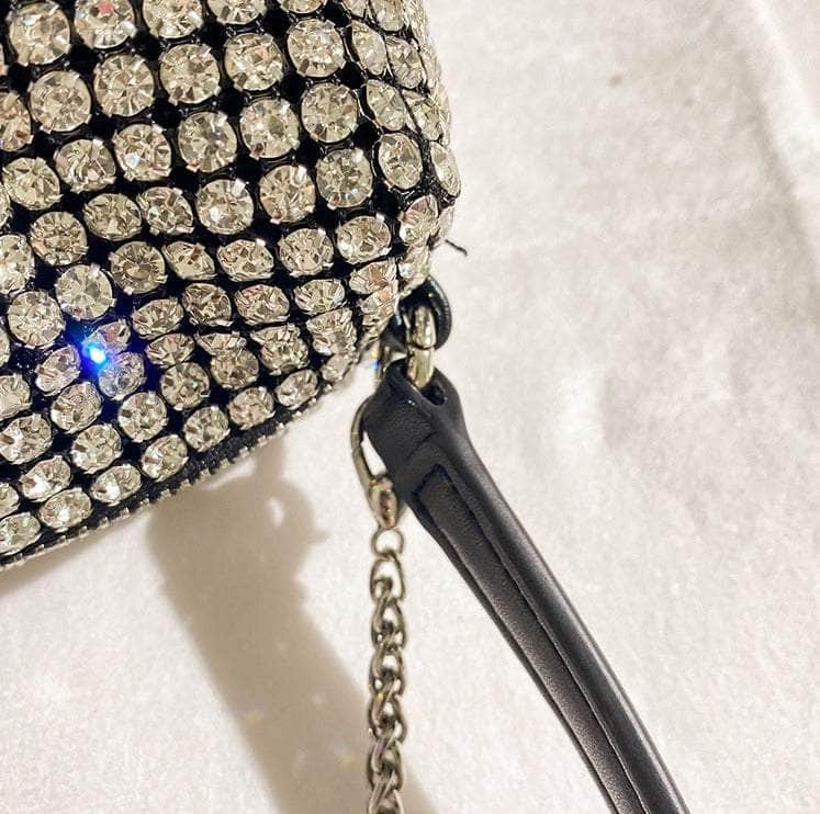 Classic Small Diamond Crossbody Chain Bag