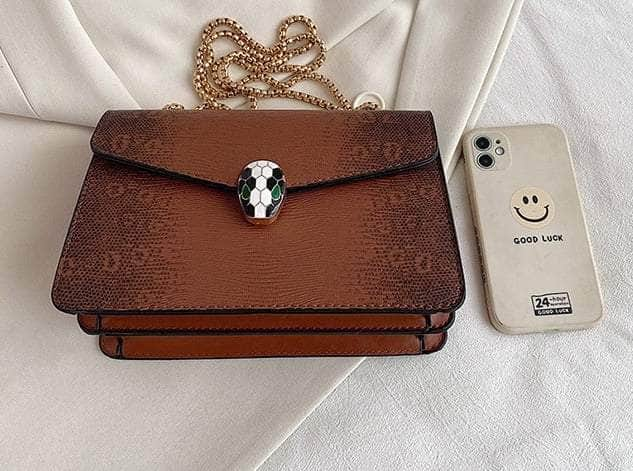 Classy Crossbody Chain Bag