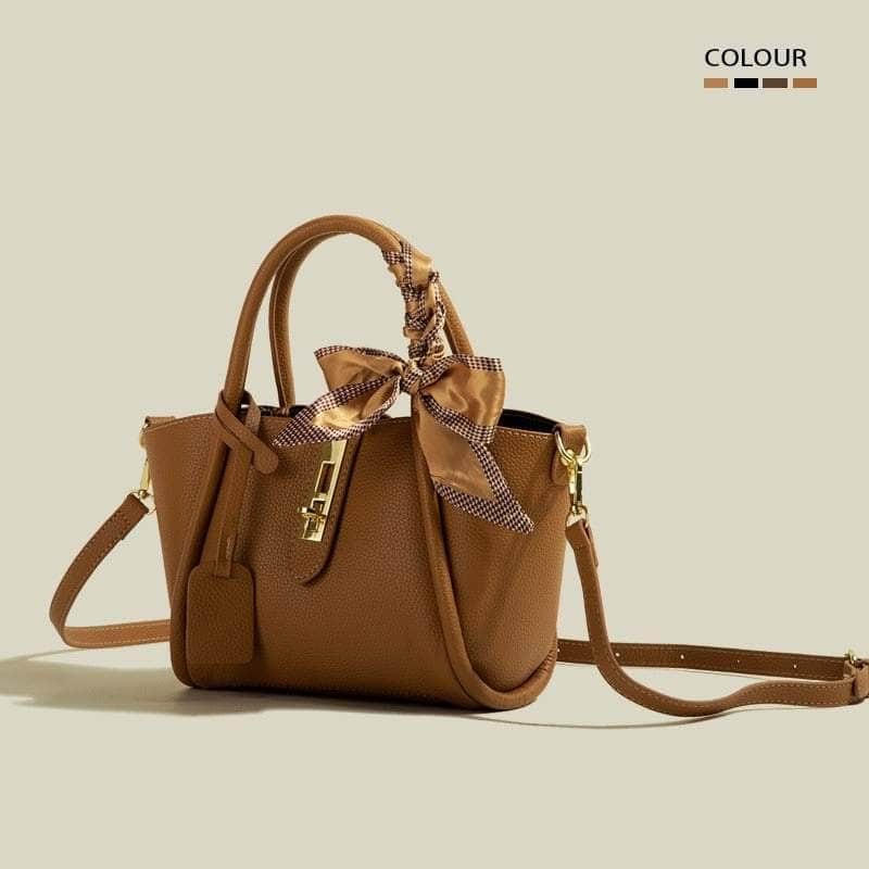 Classy Ladies Shoulder Handbag