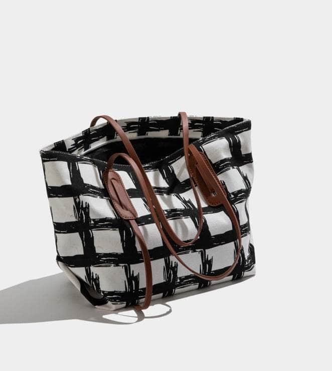 Classy Totes Plaid Pattern Shoulder Bag