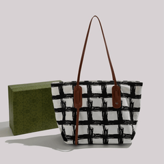 Classy Totes Plaid Pattern Shoulder Bag