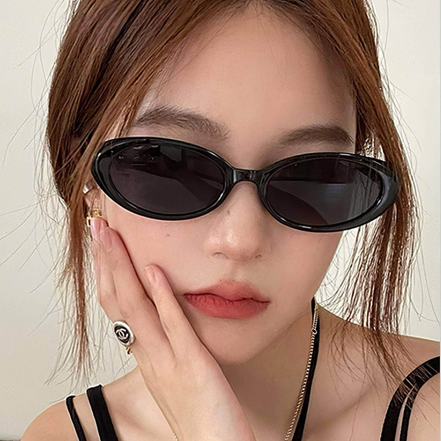 Clout Unisex Sunglasses Iconic Style