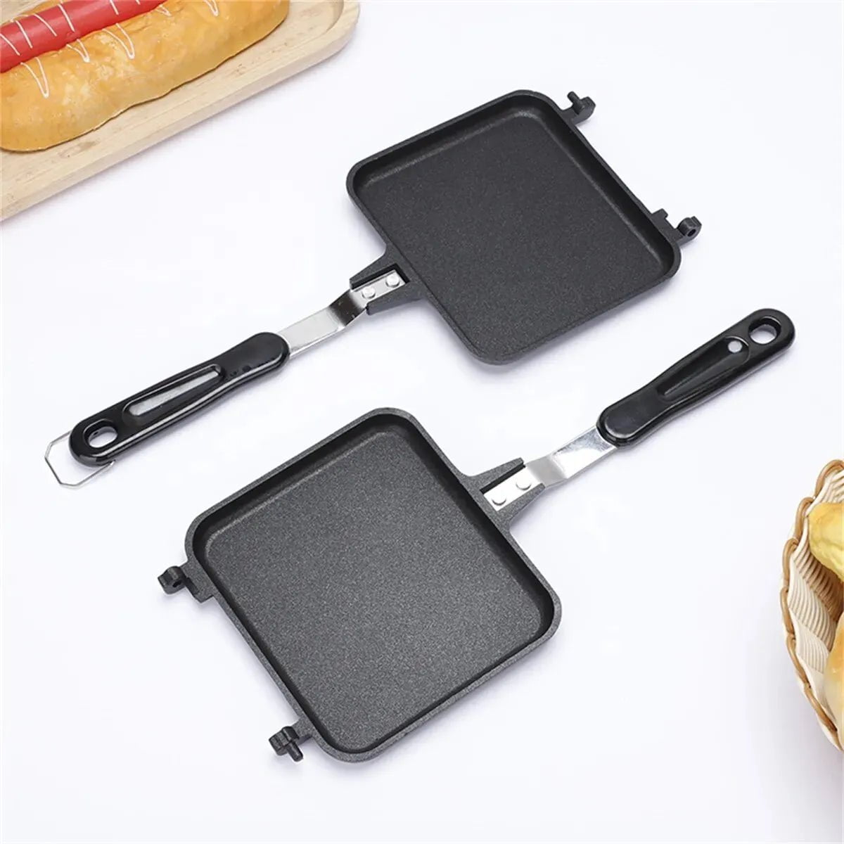 Double-Sided Non-Stick Grilled Sandwich and Panini Maker Pan with Handle - Aluminum Flip Pan, Sandwich Maker Black