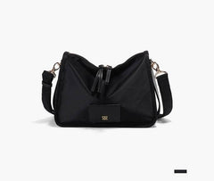 Elegance Redefined Cross Bodybag with Distinctive Appeal