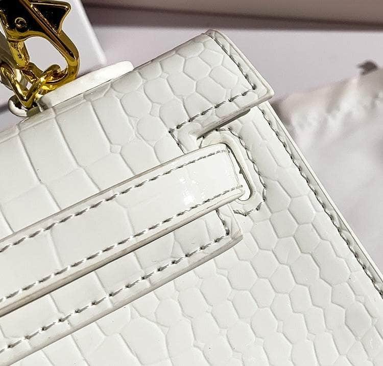 Elegant Croc Skin Leather Crossbody Handbag