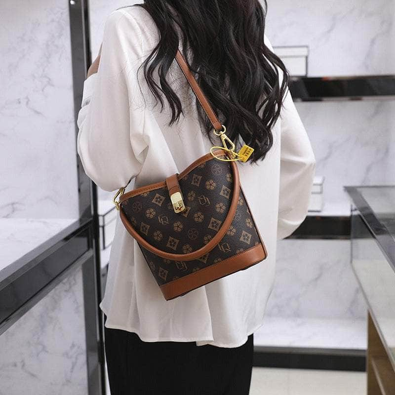 Elegant Crossbody Bucket Bag