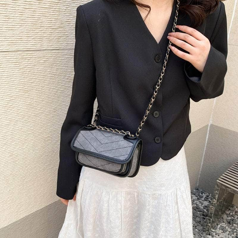 Elegant Flap Crossbody Bag