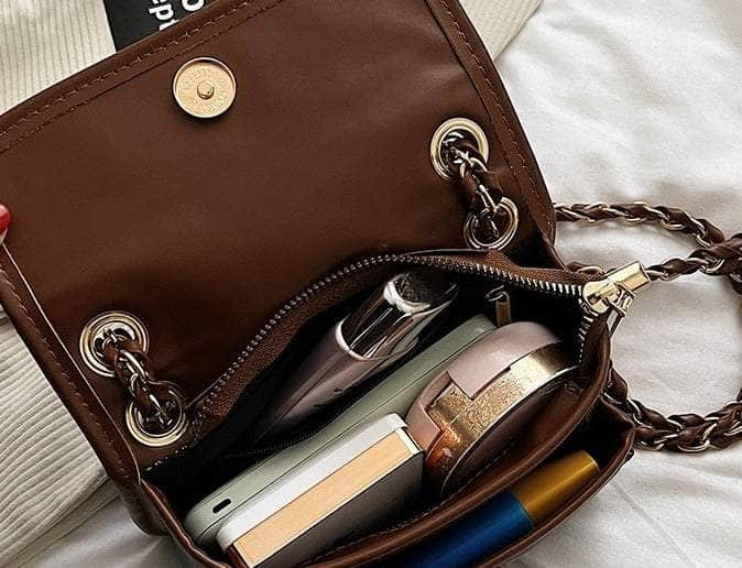 Elegant Flap Crossbody Bag