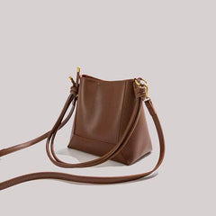 Elegant Retro Crossbody Bucket Bag