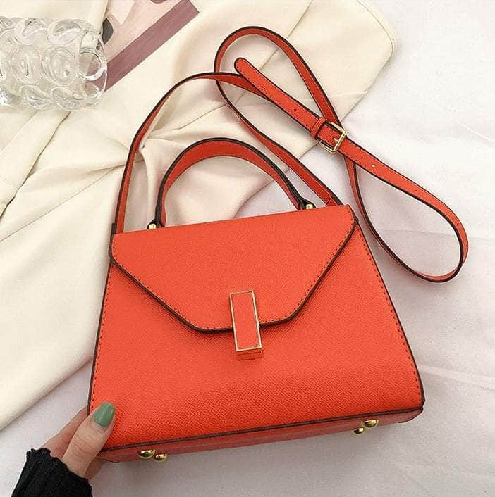 Elegant Single-Shoulder Flap Handbag