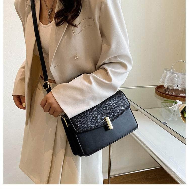 Elegant Snake Skin Handbag