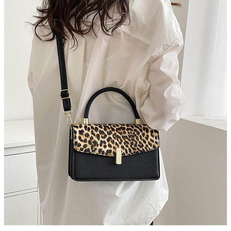 Elegant Snake Skin Handbag