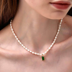 Emerald Stone Freshwater Pearl Necklace Multicolor