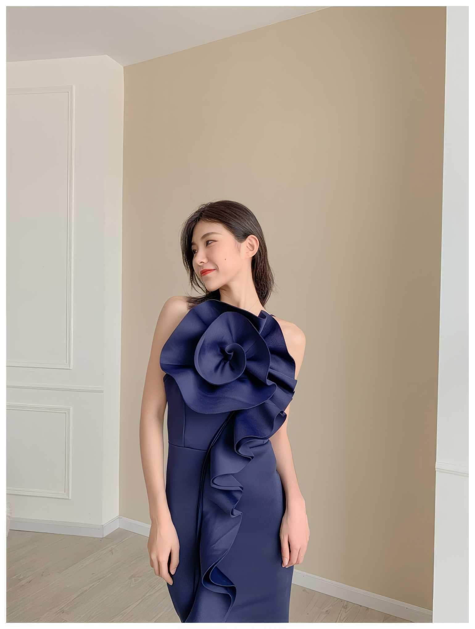 Exaggerated Front Ruffled Spaghetti Strap Dress