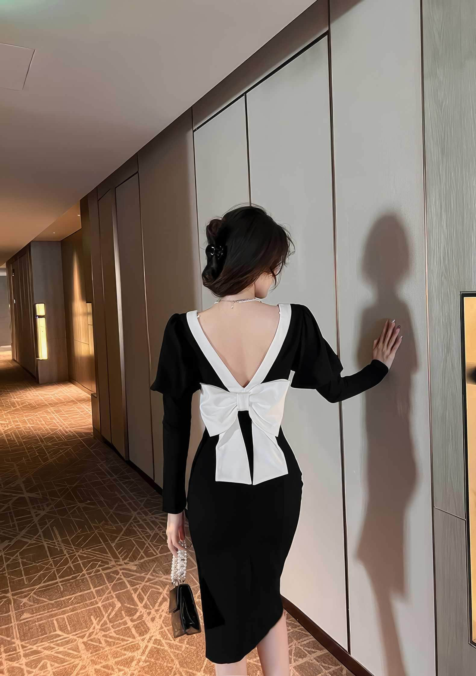 Exaggerated Long Sleeve Square Neck Ruched Dress