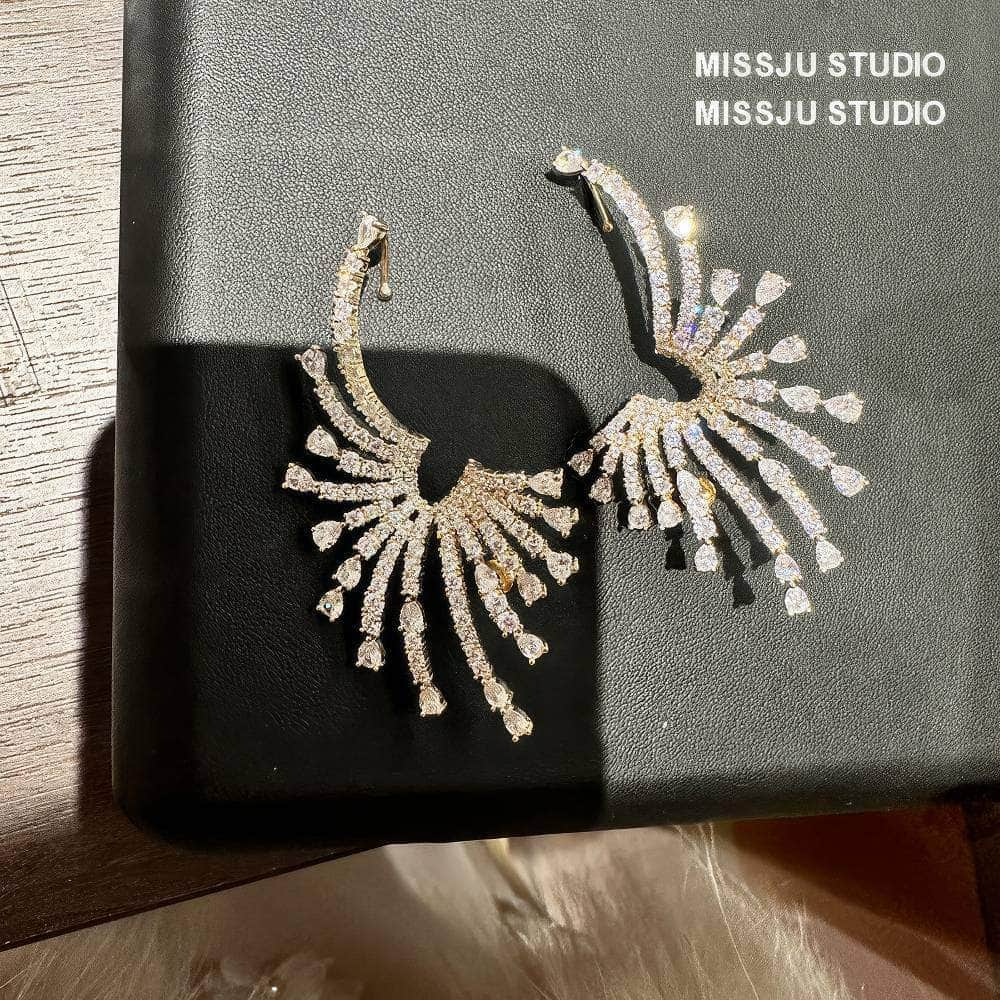 Exaggerated Sparkly Paved Rhinestone EarCuff Earrings White